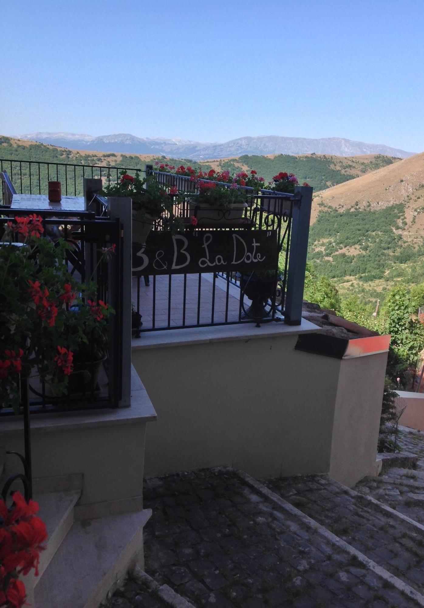 La Dote Bed and Breakfast Santo Stefano Di Sessanio Εξωτερικό φωτογραφία