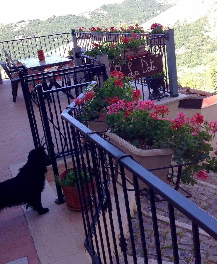 La Dote Bed and Breakfast Santo Stefano Di Sessanio Εξωτερικό φωτογραφία